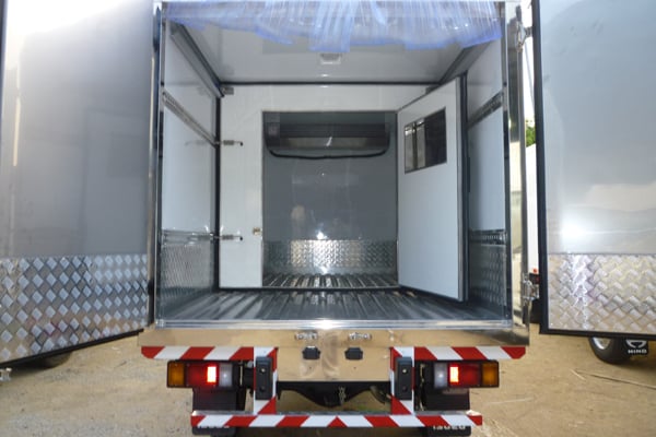  Moveable Partition with Swing Door